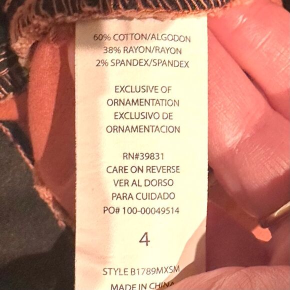 Democracy Women's Pink Rose Skinny Jeans - Picture 8 of 8